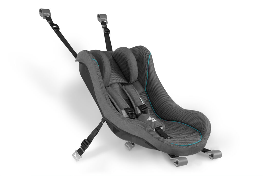 Qeridoo Babyschale light dark dunkelgrau