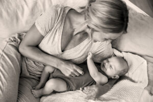 Multi-Mam Moodbild Mama mit Baby im Arm